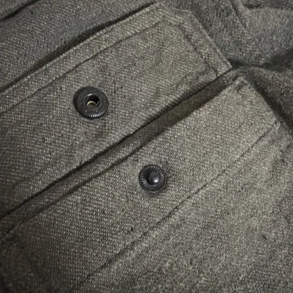 Travis Mathew Men's Small Muted Green Long Sleeve Button‎ Halfway There Shacket